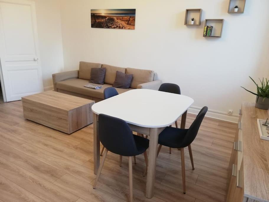 A 2 Pas D'Ici - 200M Du Palais Apartment Fecamp Luaran gambar